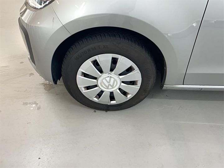 Photo 32 VIN: WVWZZZAAZJD222067 - VOLKSWAGEN UP! 