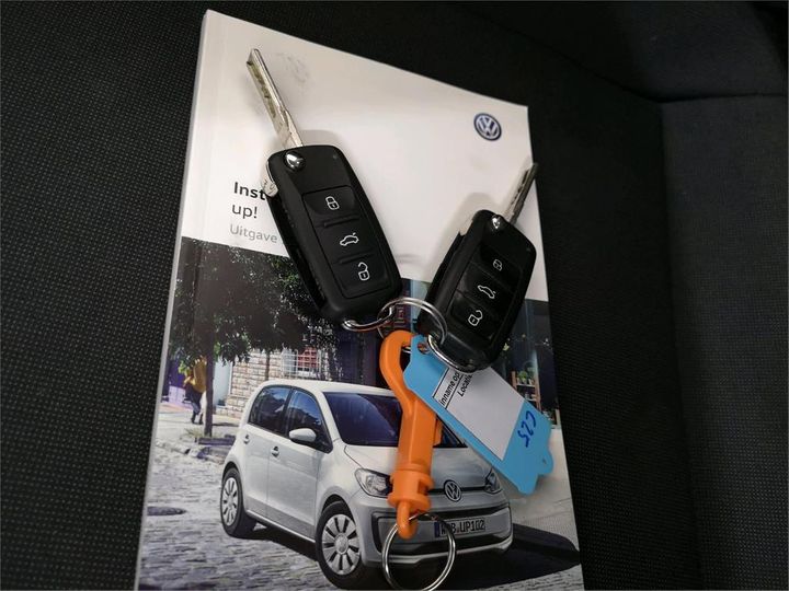 Photo 12 VIN: WVWZZZAAZJD222508 - VOLKSWAGEN UP! 