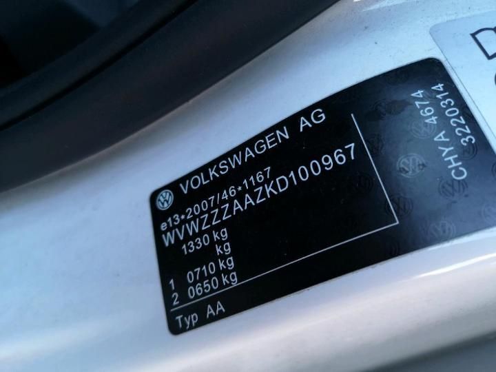 Photo 11 VIN: WVWZZZAAZKD100967 - VOLKSWAGEN UP! 