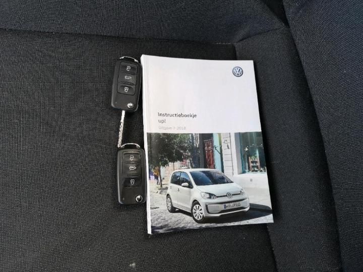 Photo 12 VIN: WVWZZZAAZKD100967 - VOLKSWAGEN UP! 