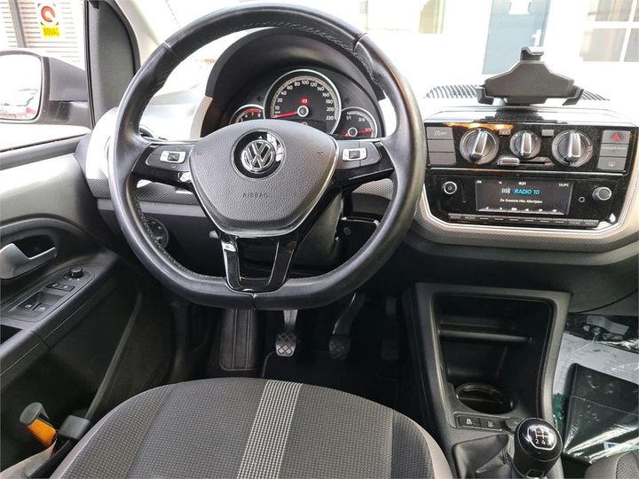 Photo 6 VIN: WVWZZZAAZKD101073 - VOLKSWAGEN UP! 