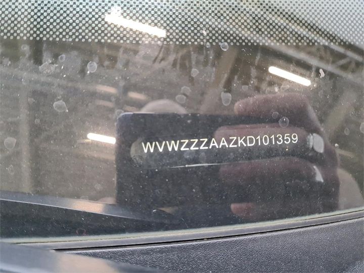 Photo 11 VIN: WVWZZZAAZKD101359 - VOLKSWAGEN UP! 