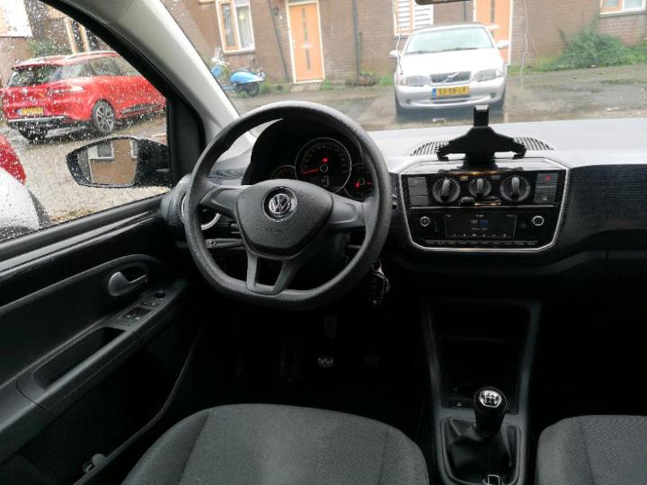 Photo 6 VIN: WVWZZZAAZKD107553 - VOLKSWAGEN UP! 