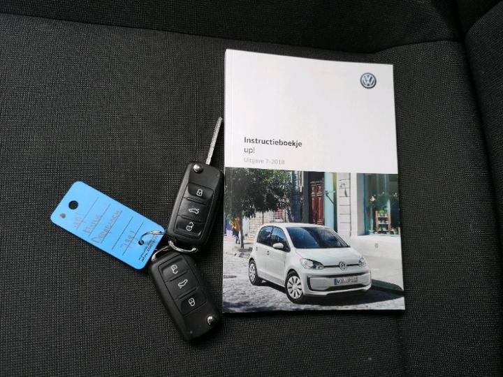 Photo 12 VIN: WVWZZZAAZKD107991 - VOLKSWAGEN UP! 