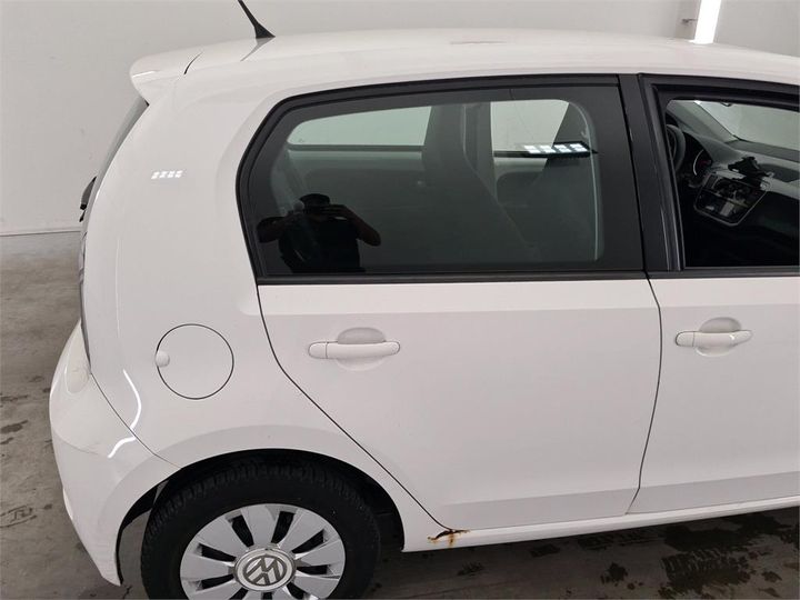 Photo 21 VIN: WVWZZZAAZKD108235 - VOLKSWAGEN UP! 