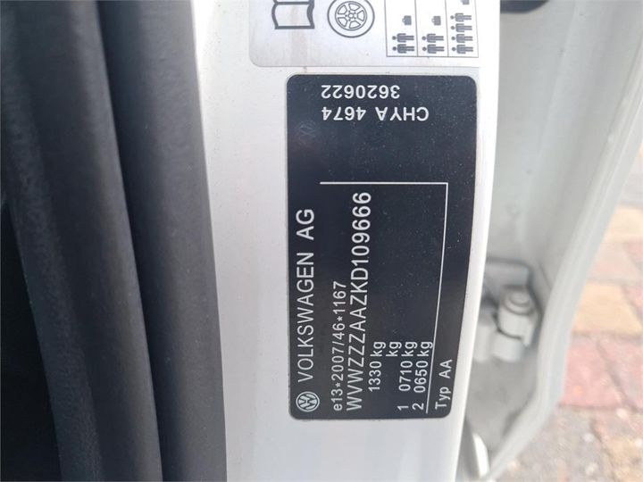 Photo 11 VIN: WVWZZZAAZKD109666 - VOLKSWAGEN UP! 