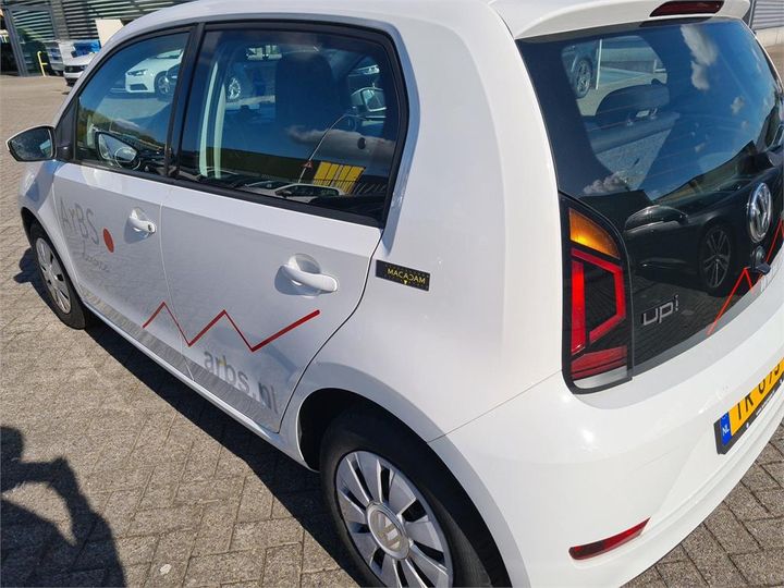 Photo 19 VIN: WVWZZZAAZKD110970 - VOLKSWAGEN UP! 