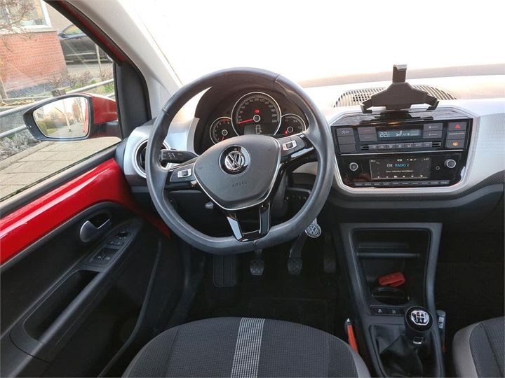 Photo 6 VIN: WVWZZZAAZKD111821 - VOLKSWAGEN UP! 