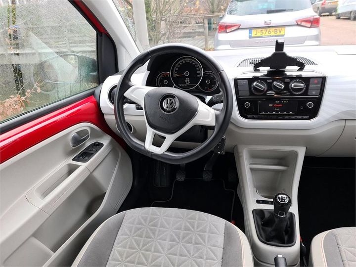 Photo 6 VIN: WVWZZZAAZKD136659 - VOLKSWAGEN UP! 