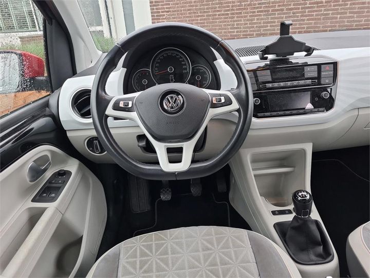 Photo 6 VIN: WVWZZZAAZKD142520 - VOLKSWAGEN UP! 