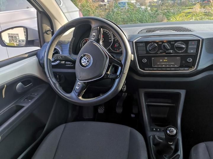 Photo 15 VIN: WVWZZZAAZKD144289 - VOLKSWAGEN UP 