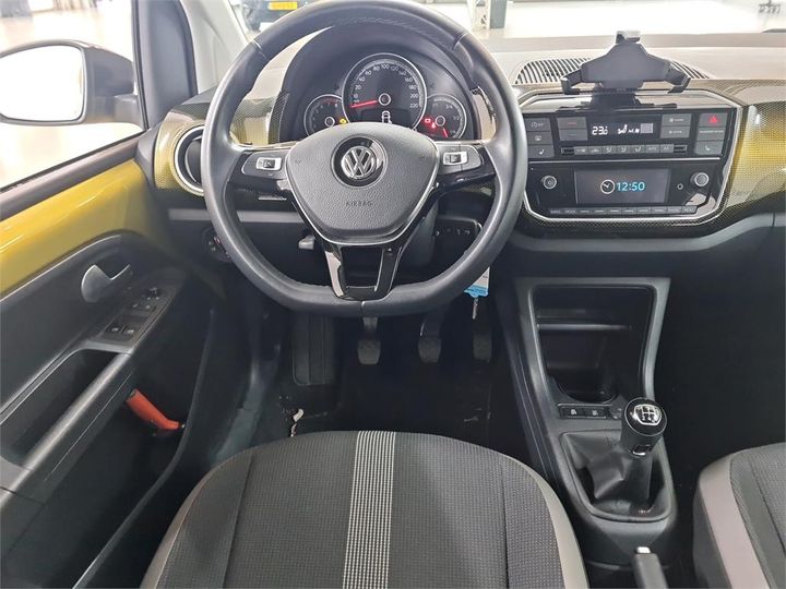 Photo 6 VIN: WVWZZZAAZKD147860 - VOLKSWAGEN UP! 