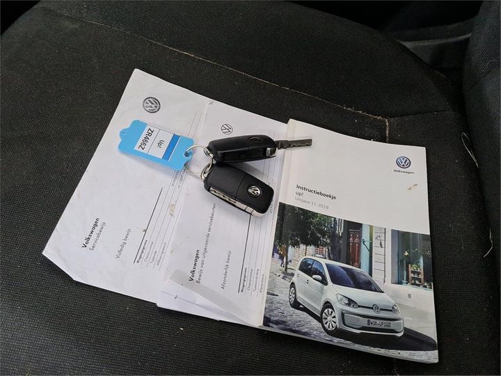 Photo 11 VIN: WVWZZZAAZKD151299 - VOLKSWAGEN UP! 