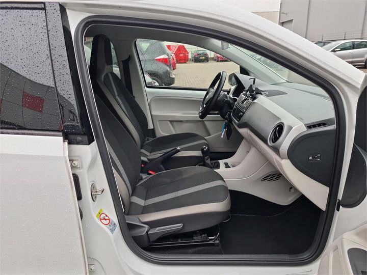 Photo 7 VIN: WVWZZZAAZKD154420 - VOLKSWAGEN UP! 