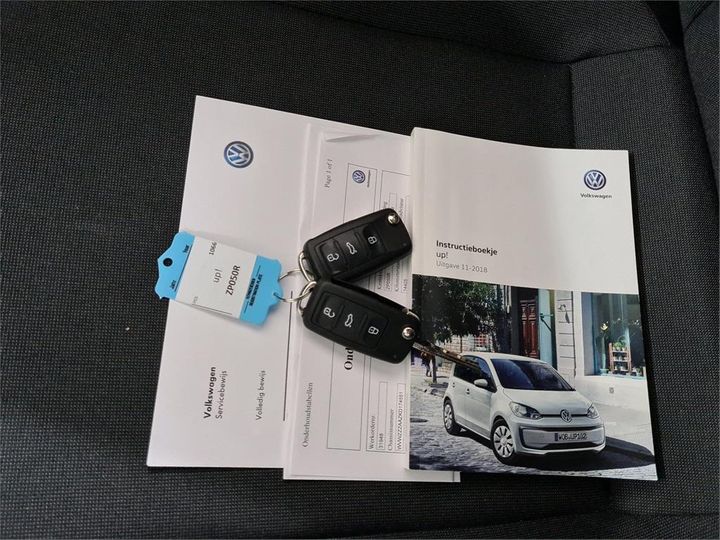 Photo 11 VIN: WVWZZZAAZKD174551 - VOLKSWAGEN UP! 