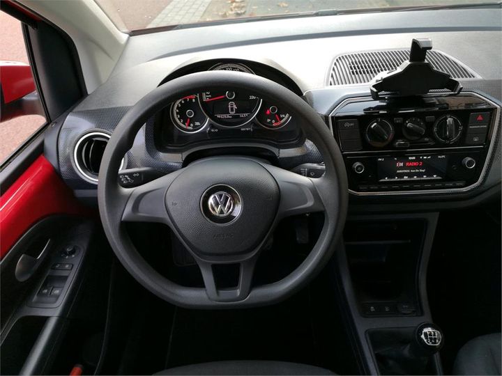 Photo 6 VIN: WVWZZZAAZKD178077 - VOLKSWAGEN UP! 