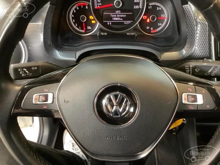 Photo 10 VIN: WVWZZZAAZLD009799 - VOLKSWAGEN UP! HATCHBACK 