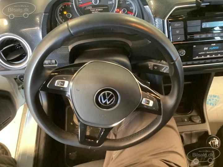 Photo 9 VIN: WVWZZZAAZLD026909 - VOLKSWAGEN UP! HATCHBACK 