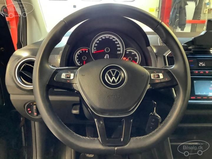 Photo 13 VIN: WVWZZZAAZLD028585 - VOLKSWAGEN UP! HATCHBACK 