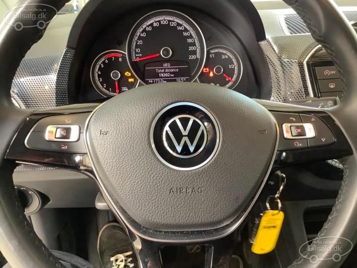 Photo 11 VIN: WVWZZZAAZLD038532 - VOLKSWAGEN UP! HATCHBACK 