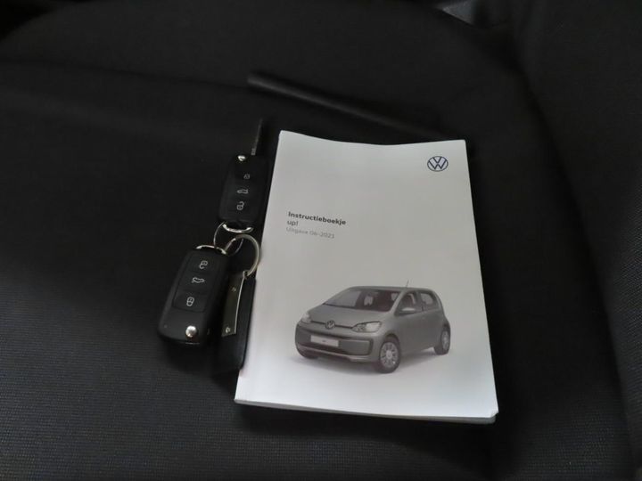 Photo 9 VIN: WVWZZZAAZND003433 - VW UP! 