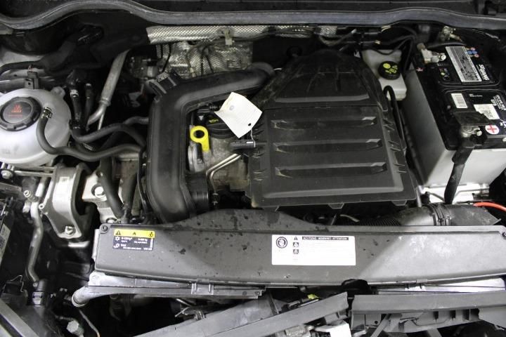 Photo 13 VIN: WVWZZZAU2KW680871 - VOLKSWAGEN GOLF 