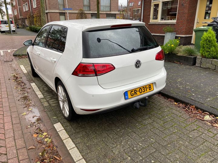 Photo 2 VIN: WVWZZZAUZEP011320 - VOLKSWAGEN GOLF 