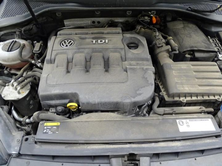 Photo 10 VIN: WVWZZZAUZEW381453 - VOLKSWAGEN GOLF 