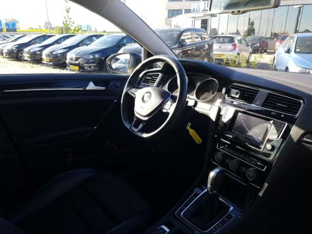 Photo 3 VIN: WVWZZZAUZFP611084 - VOLKSWAGEN GOLF 