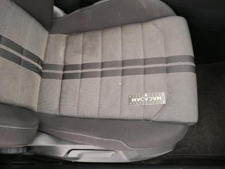 Photo 22 VIN: WVWZZZAUZGW140189 - VOLKSWAGEN GOLF 