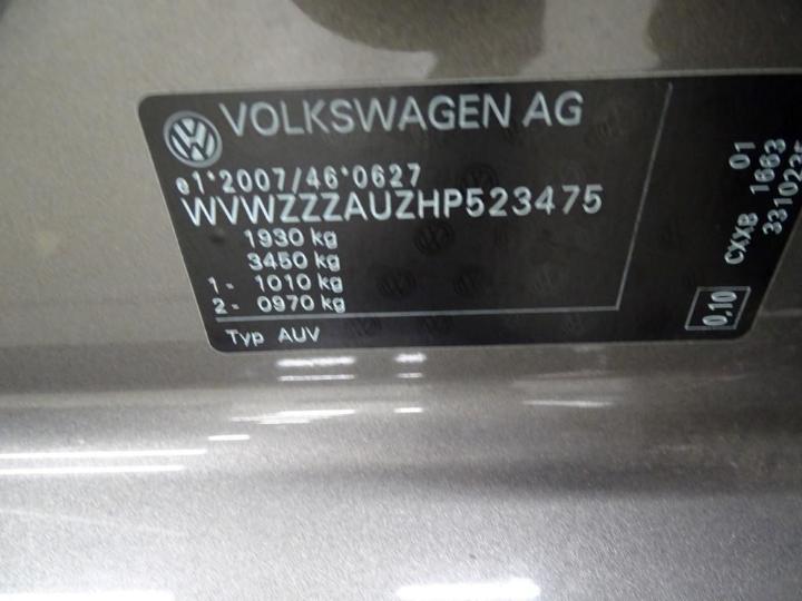 Photo 6 VIN: WVWZZZAUZHP523475 - VOLKSWAGEN GOLF 