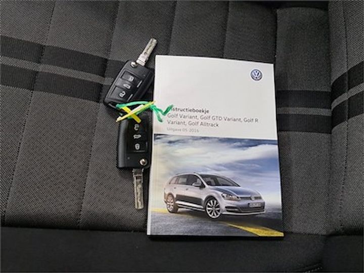 Photo 6 VIN: WVWZZZAUZHP543558 - VOLKSWAGEN GOLF 