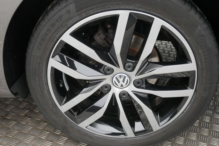 Photo 15 VIN: WVWZZZAUZHP563575 - VOLKSWAGEN GOLF 