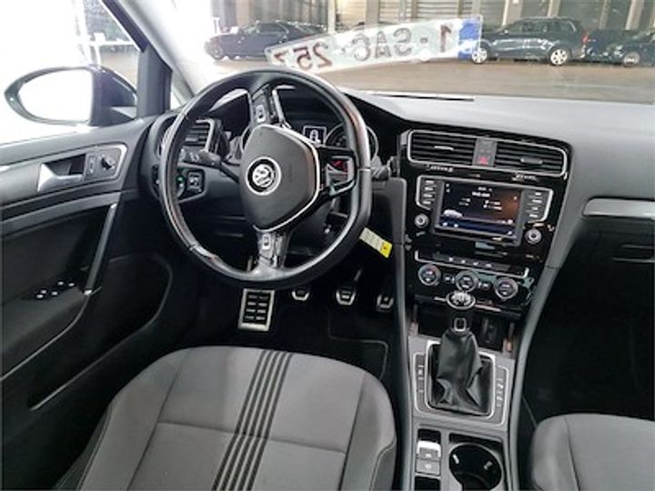 Photo 9 VIN: WVWZZZAUZHP569910 - VOLKSWAGEN GOLF 