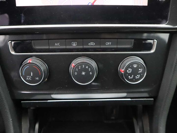 Photo 21 VIN: WVWZZZAUZHP765842 - VOLKSWAGEN GOLF 