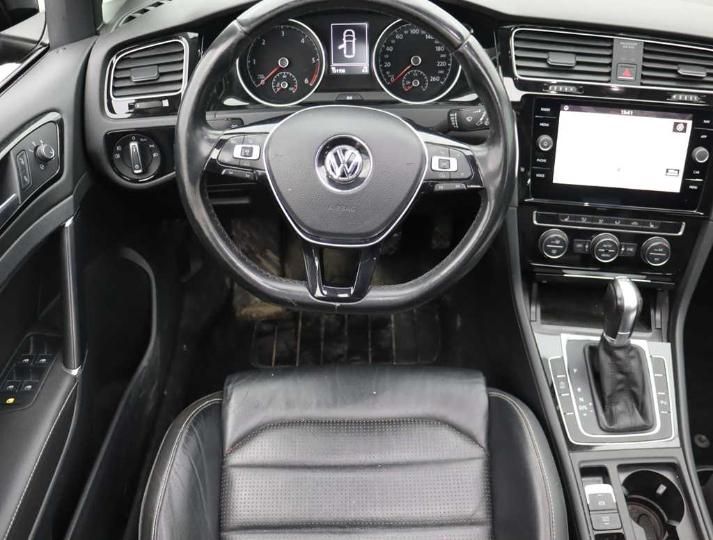 Photo 5 VIN: WVWZZZAUZHP768150 - VOLKSWAGEN GOLF 