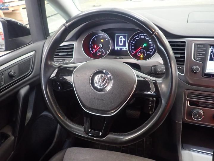 Photo 9 VIN: WVWZZZAUZHW518769 - VOLKSWAGEN GOLF 