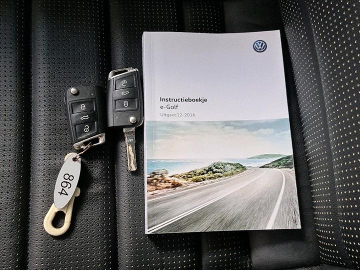 Photo 9 VIN: WVWZZZAUZJ8902972 - VOLKSWAGEN GOLF 