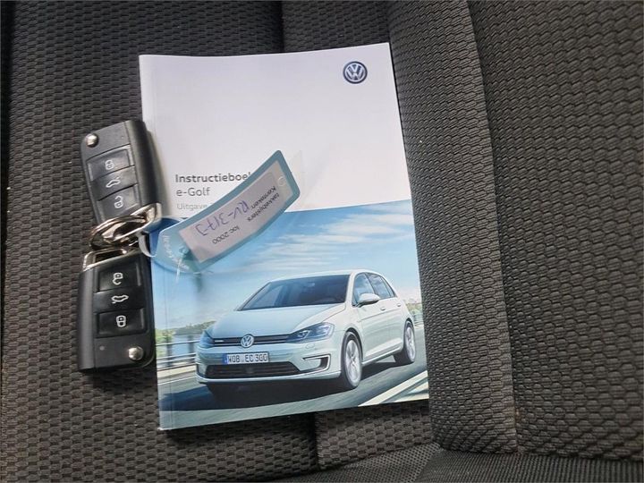 Photo 9 VIN: WVWZZZAUZJ8904587 - VOLKSWAGEN GOLF 