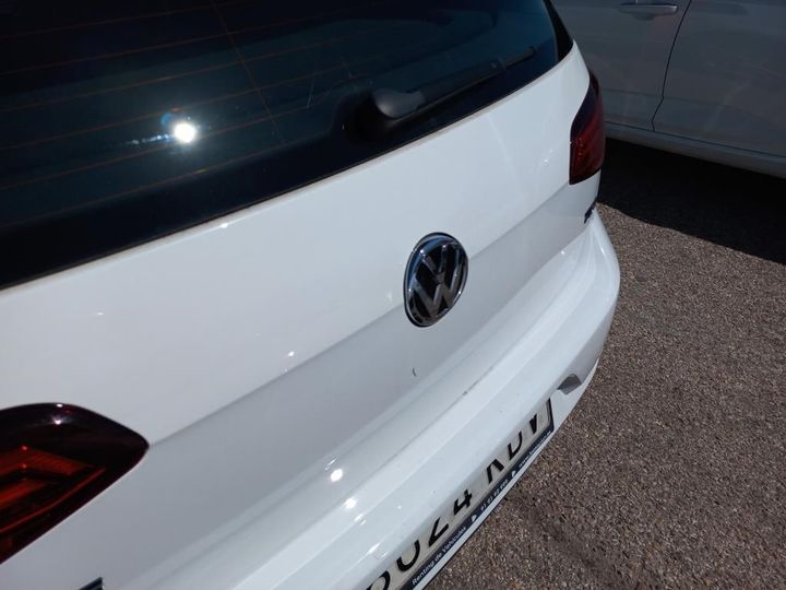 Photo 38 VIN: WVWZZZAUZJP033982 - VOLKSWAGEN GOLF 