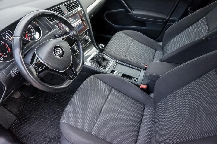 Photo 5 VIN: WVWZZZAUZJP527830 - VOLKSWAGEN GOLF 