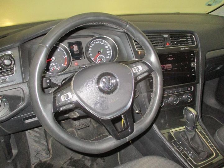 Photo 25 VIN: WVWZZZAUZJP560771 - VOLKSWAGEN GOLF 