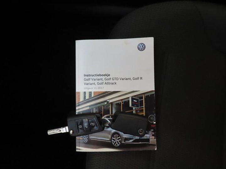 Photo 9 VIN: WVWZZZAUZJP584377 - VOLKSWAGEN GOLF 