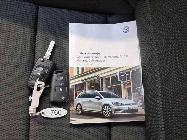 Photo 9 VIN: WVWZZZAUZJP586638 - VOLKSWAGEN GOLF 