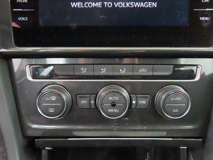 Photo 12 VIN: WVWZZZAUZJP600679 - VOLKSWAGEN GOLF 