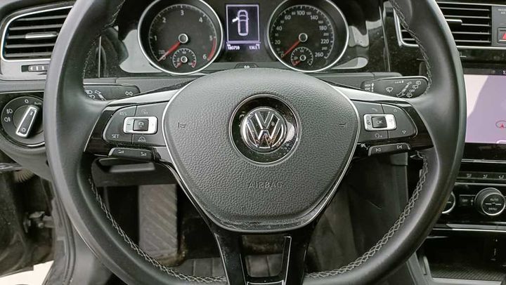 Photo 17 VIN: WVWZZZAUZJP613606 - VOLKSWAGEN GOLF 