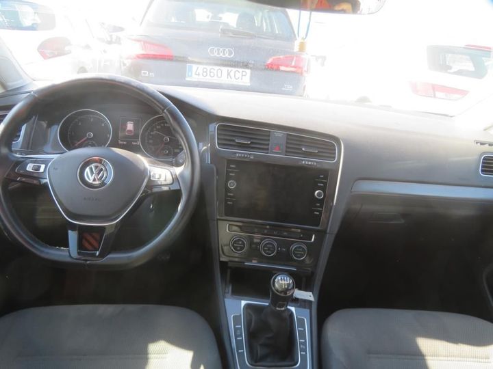 Photo 17 VIN: WVWZZZAUZJP614912 - VOLKSWAGEN GOLF 