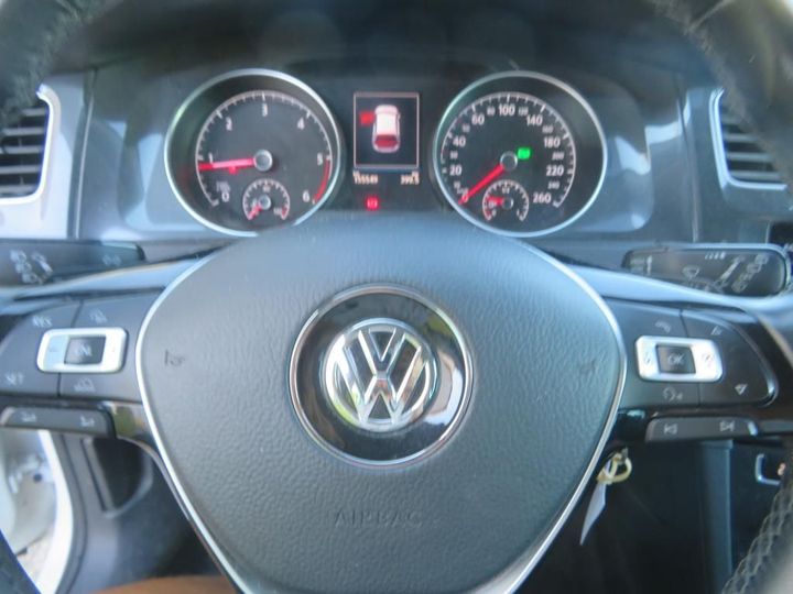 Photo 17 VIN: WVWZZZAUZJW018098 - VOLKSWAGEN GOLF 