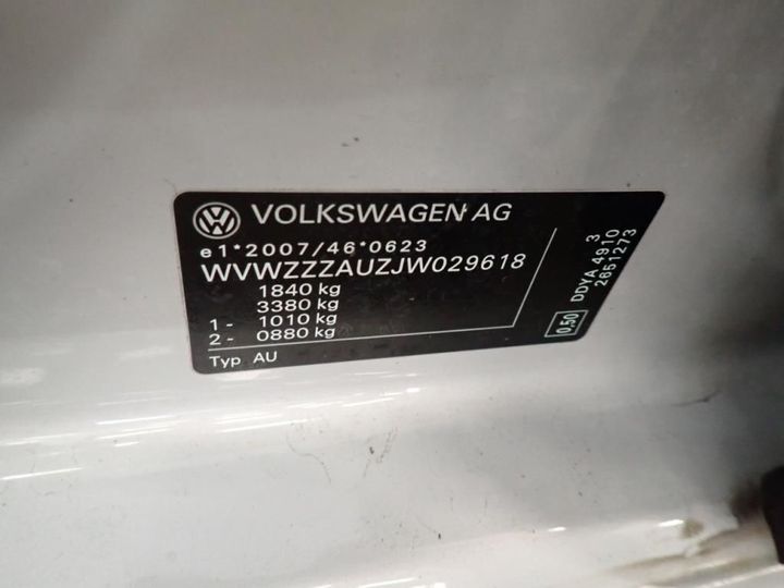 Photo 14 VIN: WVWZZZAUZJW029618 - VOLKSWAGEN GOLF 