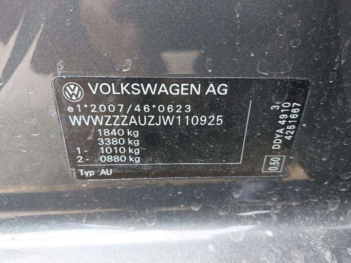 Photo 8 VIN: WVWZZZAUZJW110925 - VOLKSWAGEN GOLF 